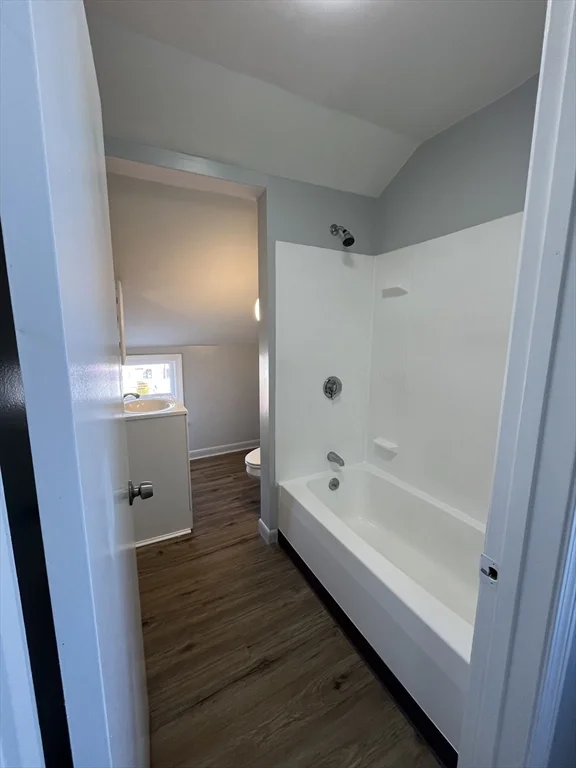 1 bed, 1 bath apartment for rent at 95 Wade St Unit 4F, Fall River — photo 10 of 12