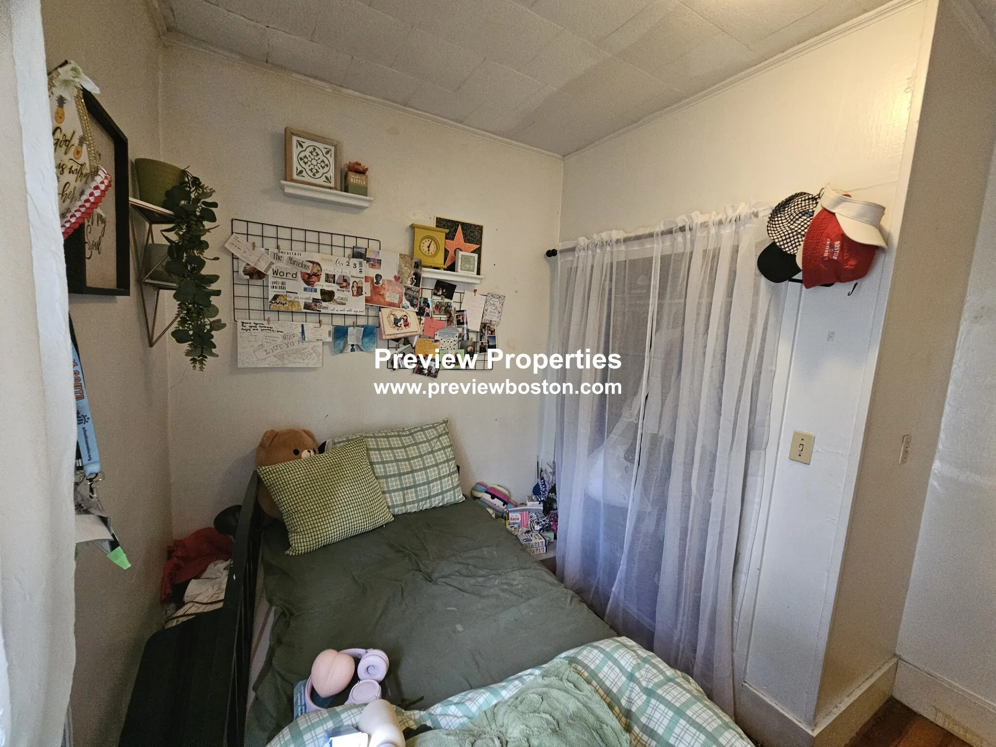 3 bed, 1 bath apartment for rent at 95 Wallingford Rd Unit P, Brighton — photo 12 of 15