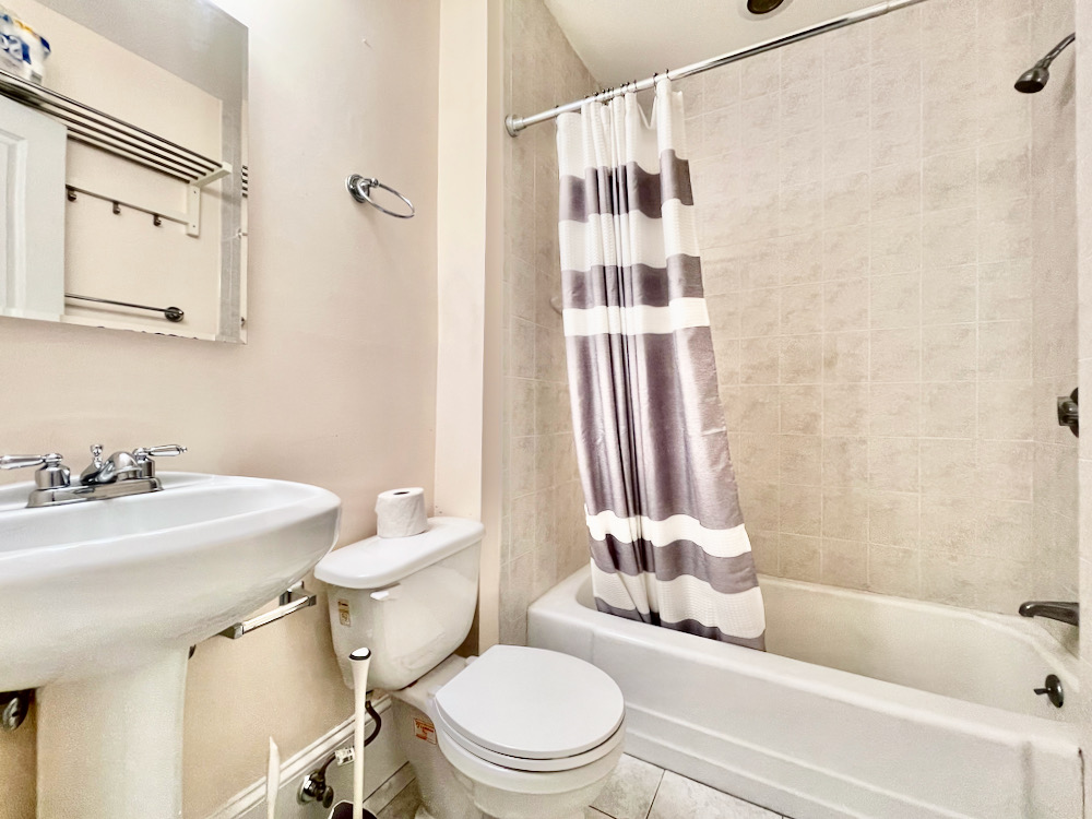 2 bed, 2 bath apartment for rent at 95 West Cedar St Unit 1, Beacon Hill — photo 6 of 21