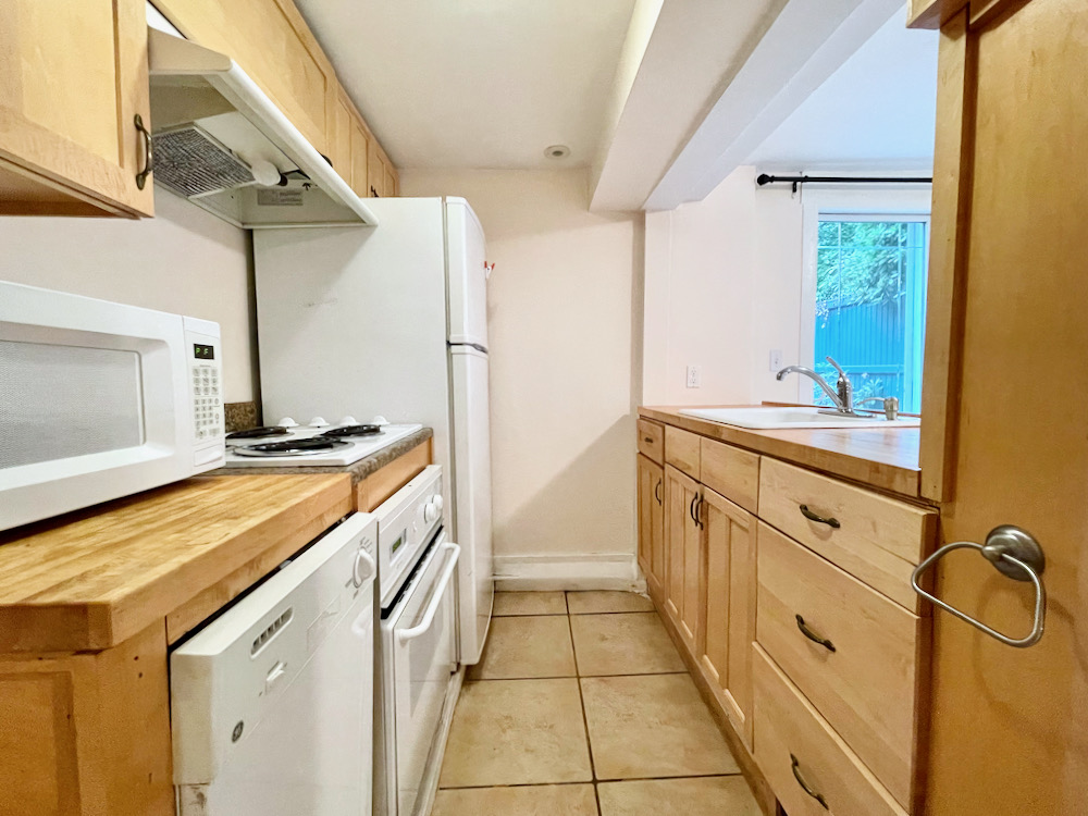2 bed, 2 bath apartment for rent at 95 West Cedar St Unit 1, Beacon Hill — photo 11 of 21