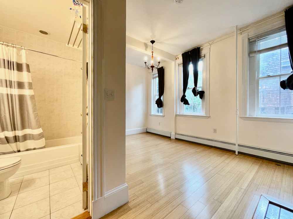 2 bed, 2 bath apartment for rent at 95 West Cedar St Unit 1, Beacon Hill — photo 5 of 21