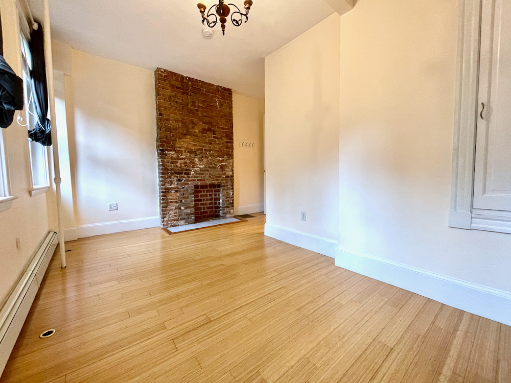 2 bed, 2 bath apartment for rent at 95 West Cedar St Unit 1, Beacon Hill — photo 8 of 21
