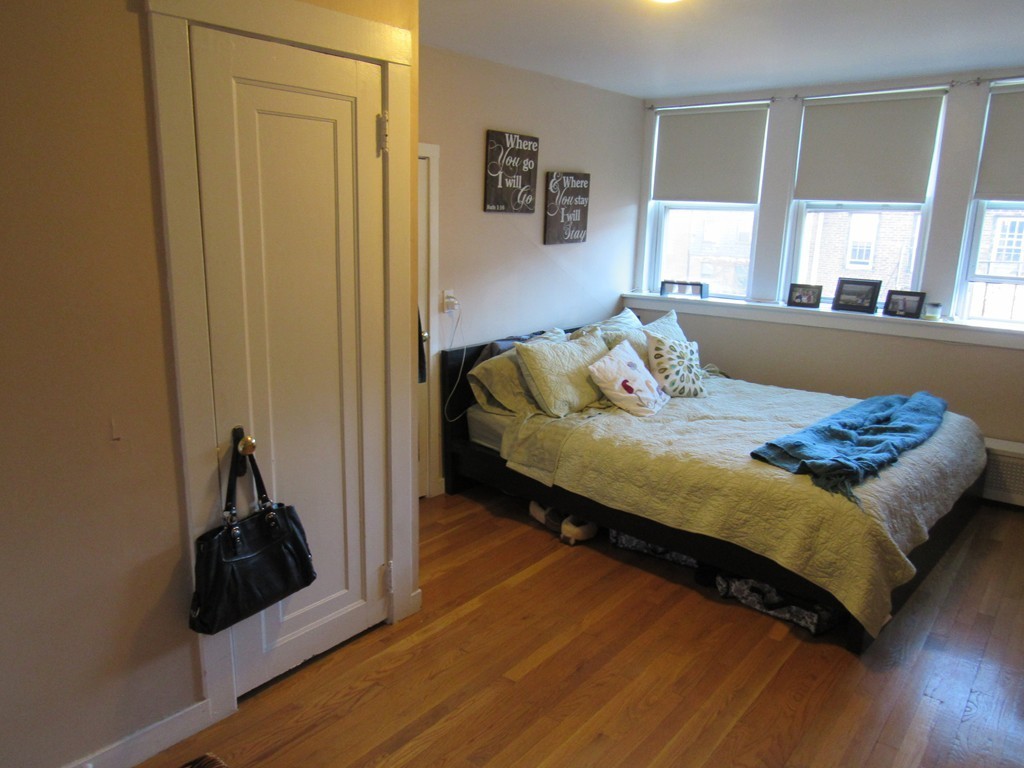 1 bed, 1 bath apartment for rent at 95 West Cedar St Unit 4, Beacon Hill — photo 4 of 6
