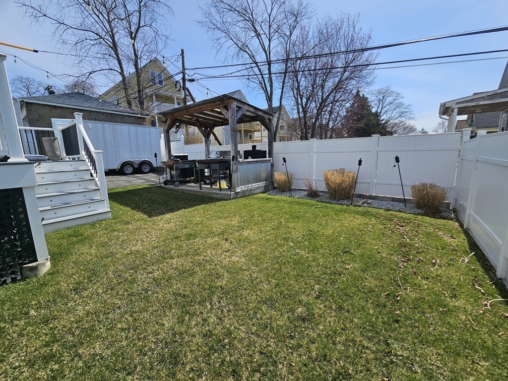 2 bed, 1 bath apartment for rent at 95 Wilmington Ave Unit 1, Dorchester — photo 8 of 8