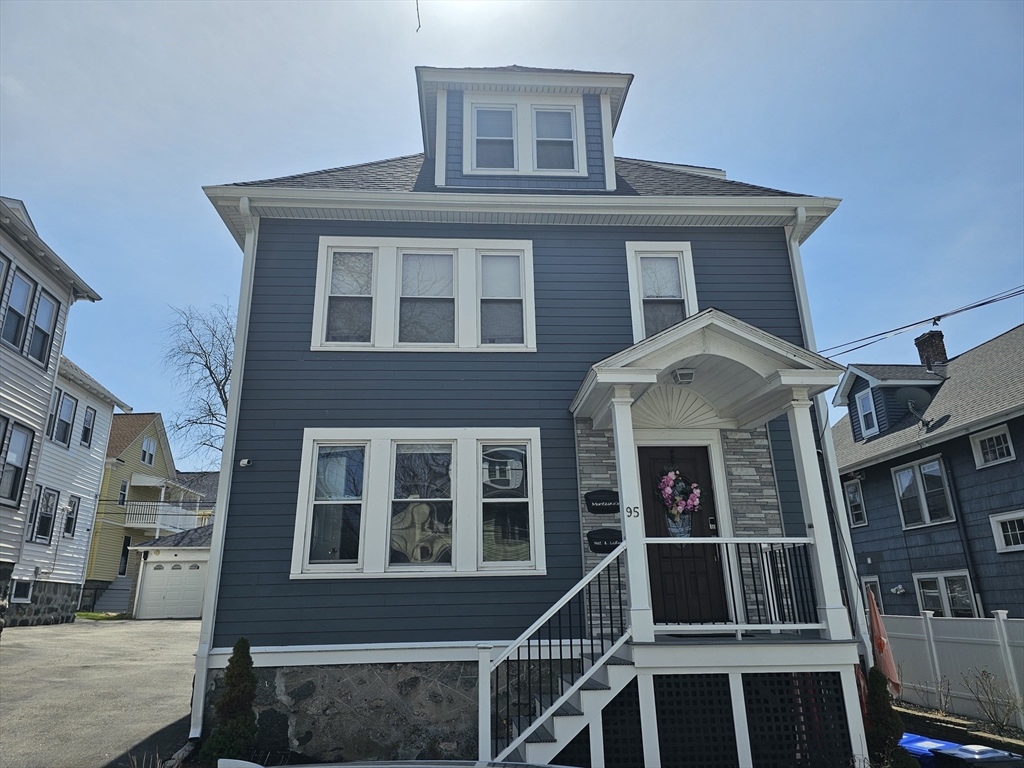 3 bed, 1 bath apartment for rent at 95 Wilmington Ave Unit 1A, Dorchester