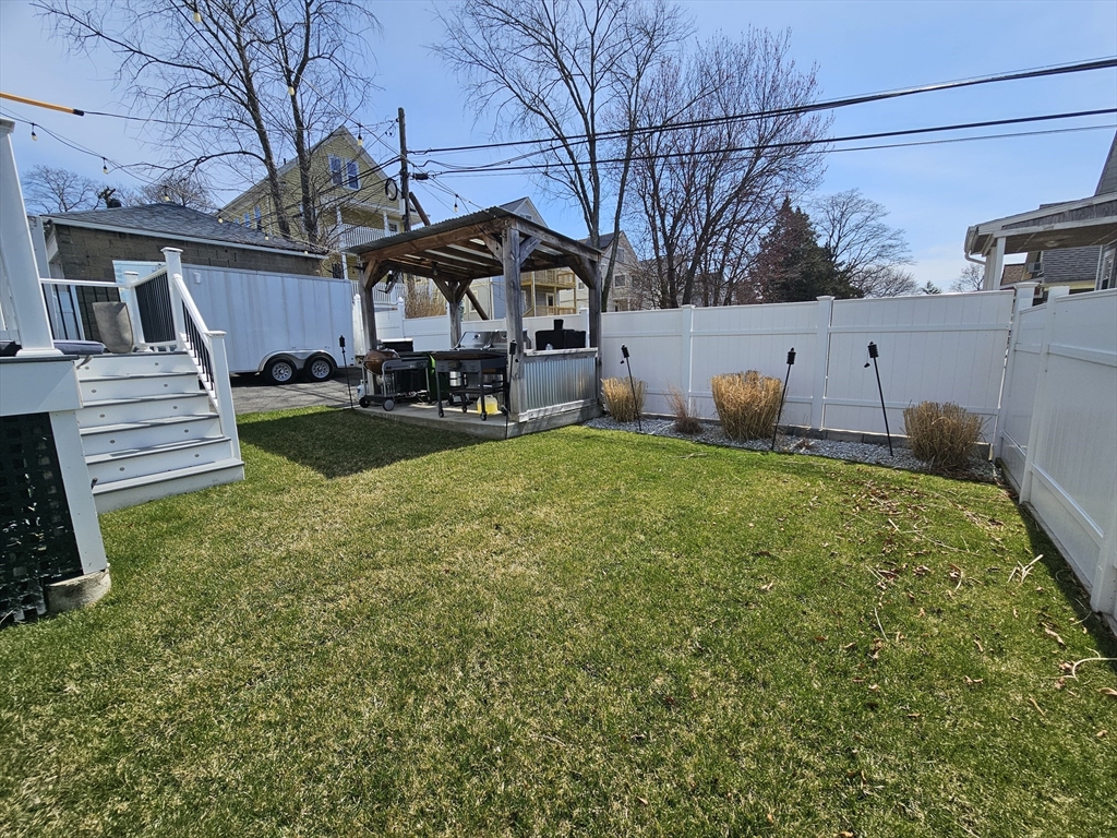 3 bed, 1 bath apartment for rent at 95 Wilmington Ave Unit 1A, Dorchester — photo 4 of 14