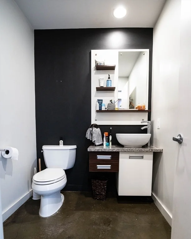 1 bed, 1 bath apartment for rent at 950 Broadway Unit 20, Chelsea — photo 8 of 14