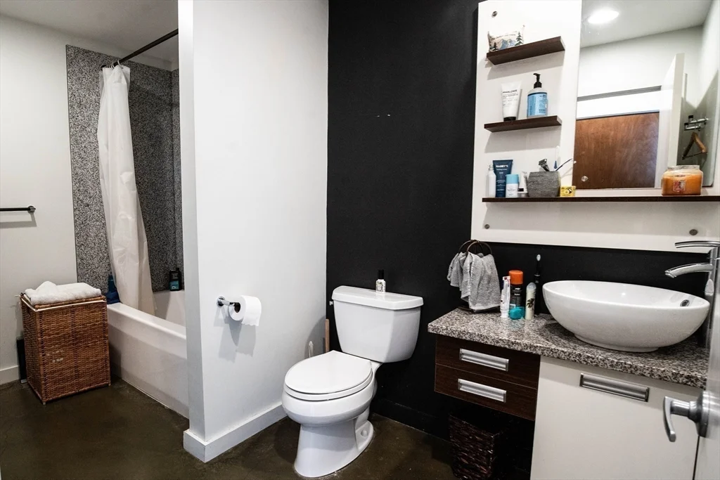 1 bed, 1 bath apartment for rent at 950 Broadway Unit 20, Chelsea — photo 9 of 14