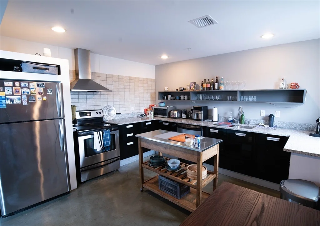 1 bed, 1 bath apartment for rent at 950 Broadway Unit 20, Chelsea — photo 4 of 14