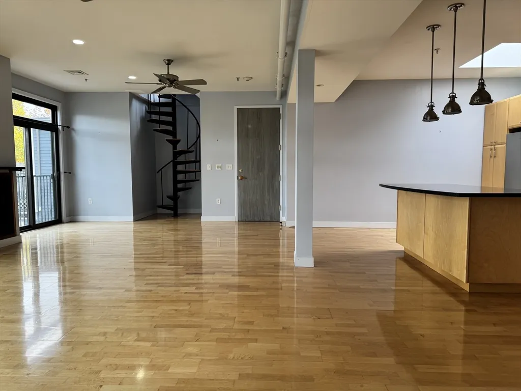 1 bed, 1 bath apartment for rent at 950 Dorchester Ave Unit 304, Dorchester — photo 7 of 41