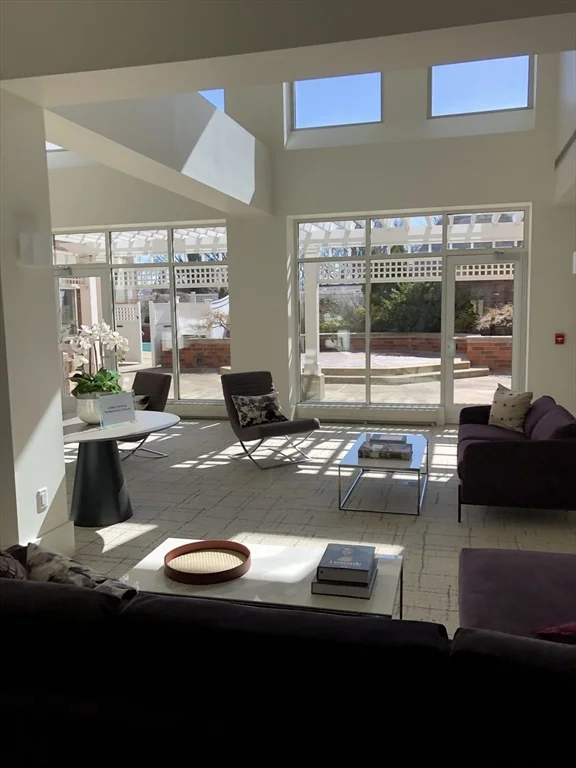 2 bed, 1 bath apartment for rent at 950 Massachusetts Ave Unit 506, Riverside — photo 7 of 35