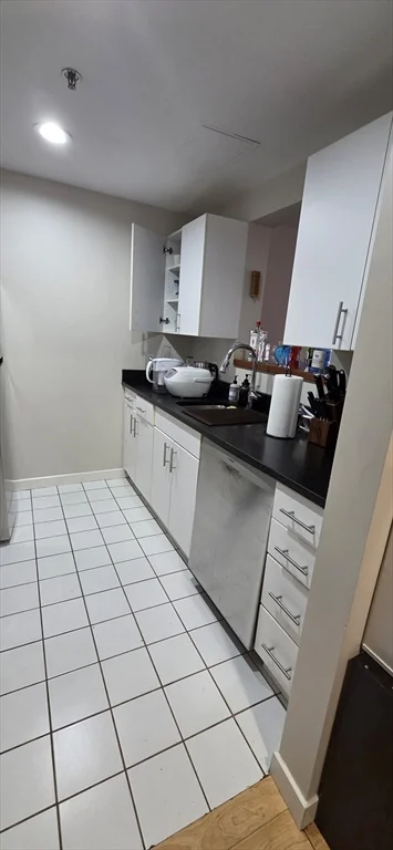 2 bed, 1 bath apartment for rent at 950 Massachusetts Ave Unit 506, Riverside — photo 16 of 35