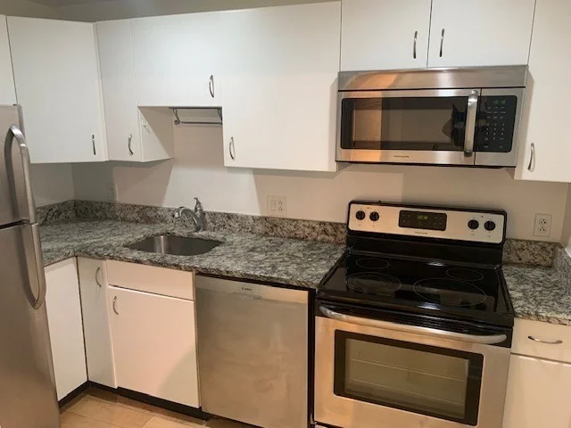 2 bed, 1 bath apartment for rent at 950 Massachusetts Ave Unit 2B, Central Square — photo 6 of 8