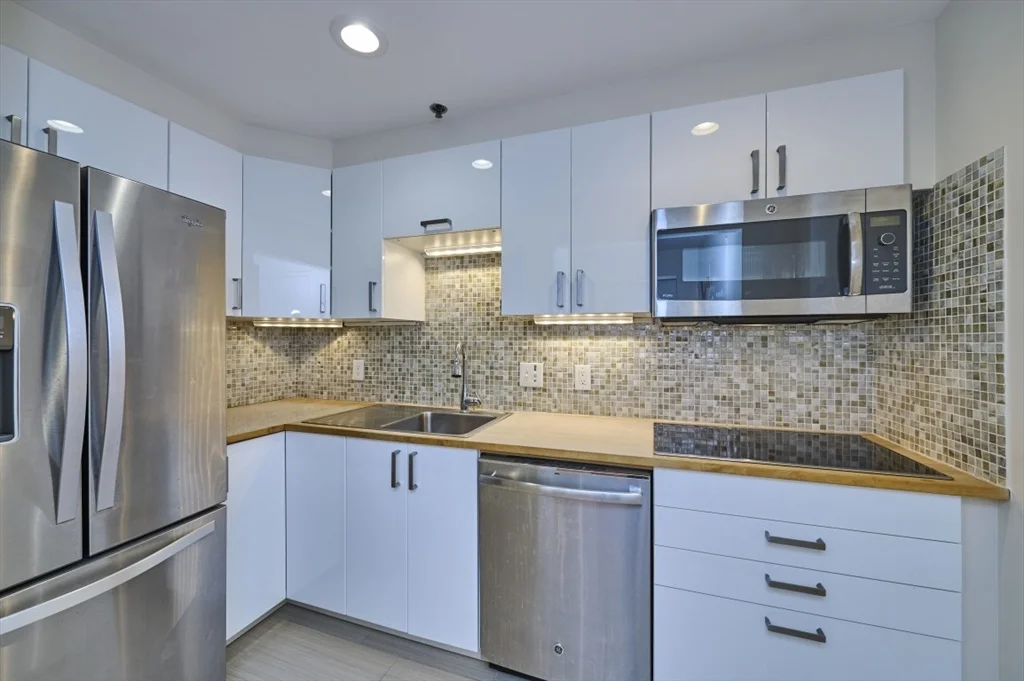 1 bed, 1 bath apartment for rent at 950 Massachusetts Ave Unit 2C, Harvard Square — photo 10 of 13