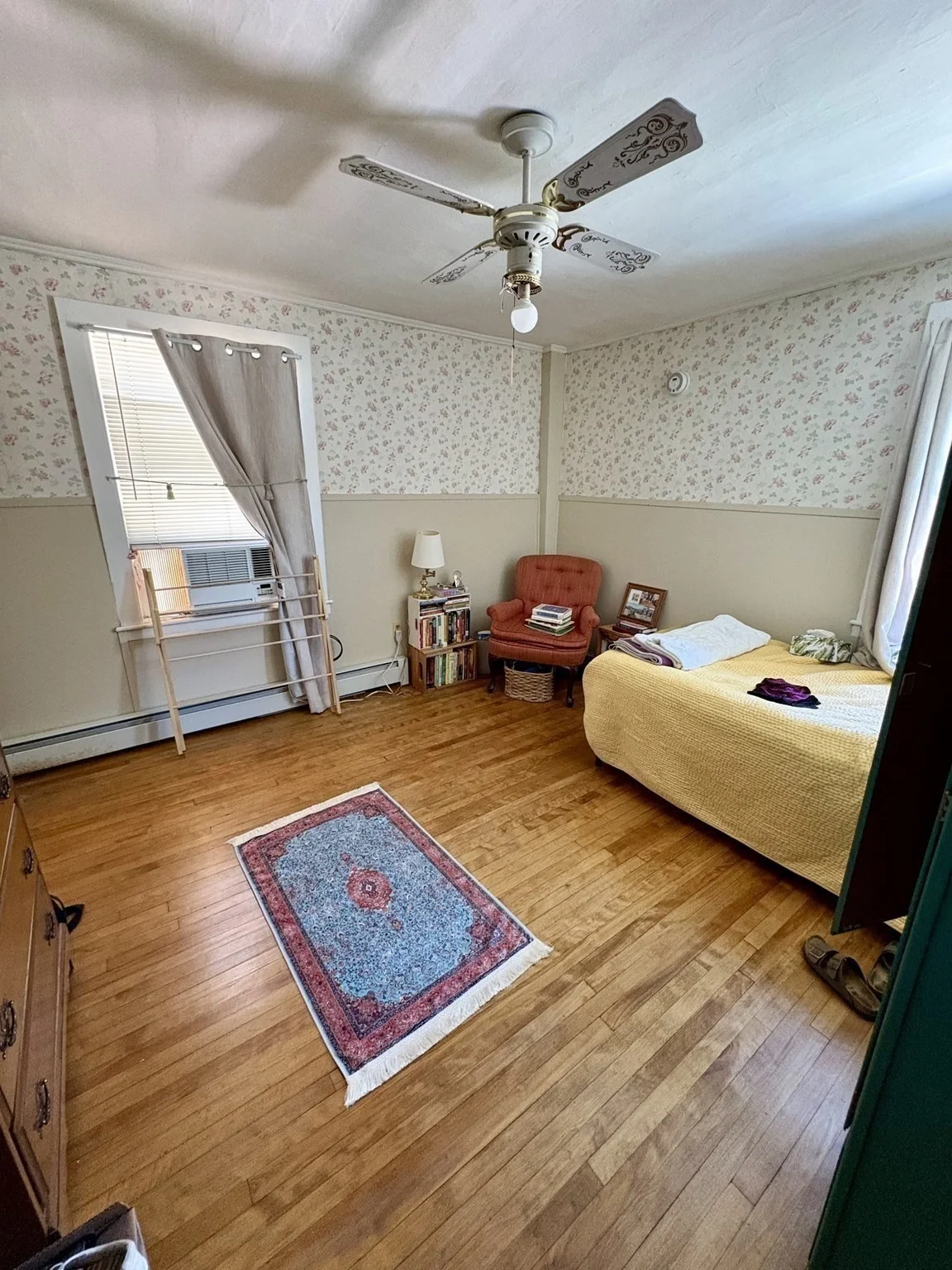 2 bed, 1 bath apartment for rent at 951 Main St Unit 1, Haverhill — photo 9 of 17