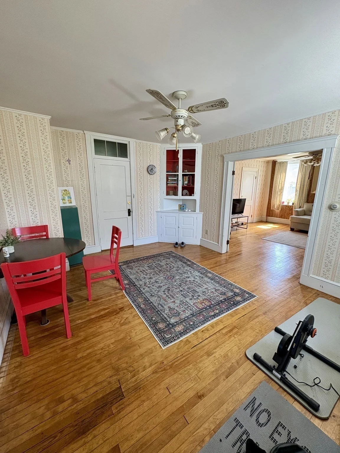 2 bed, 1 bath apartment for rent at 951 Main St Unit 1, Haverhill — photo 4 of 17