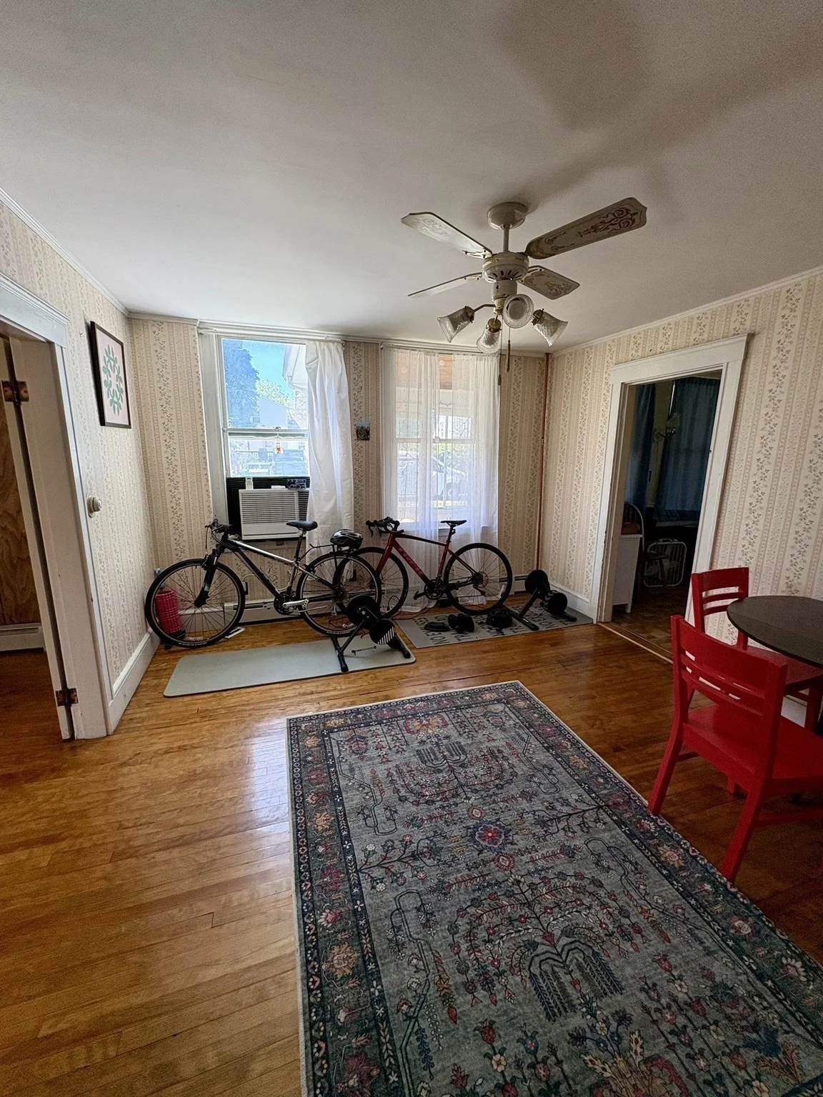 2 bed, 1 bath apartment for rent at 951 Main St Unit 1, Haverhill — photo 5 of 17