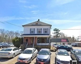 2 bed, 1 bath apartment for rent at 952 Temple St Unit 2, Whitman — photo 1 of 17