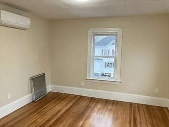 2 bed, 1 bath apartment for rent at 952 Temple St Unit 2, Whitman — photo 5 of 17