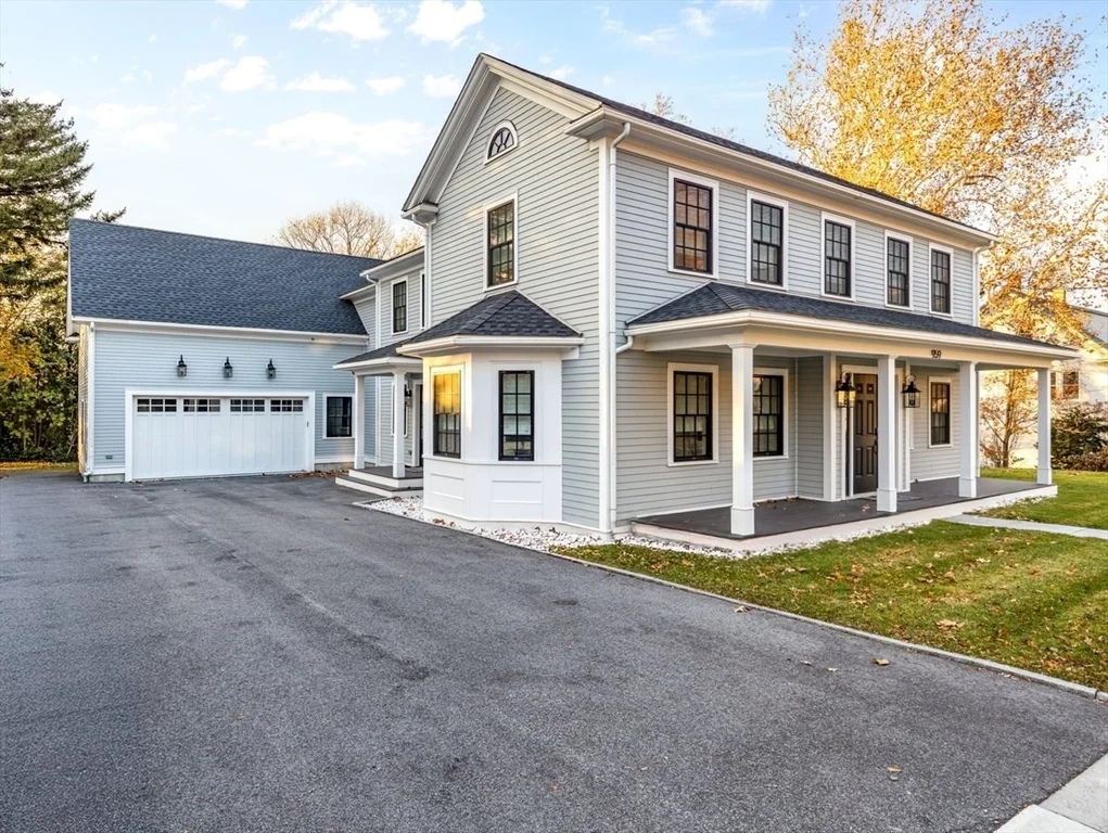 4 bed, 3 bath apartment for rent at 959 Chestnut St, Newton — photo 4 of 42