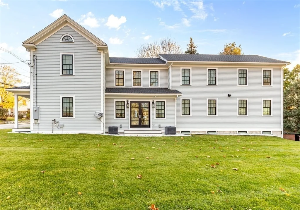 4 bed, 3 bath apartment for rent at 959 Chestnut St, Newton — photo 6 of 42
