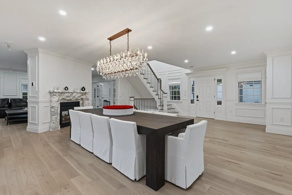 4 bed, 3 bath apartment for rent at 959 Chestnut St, Newton — photo 20 of 42