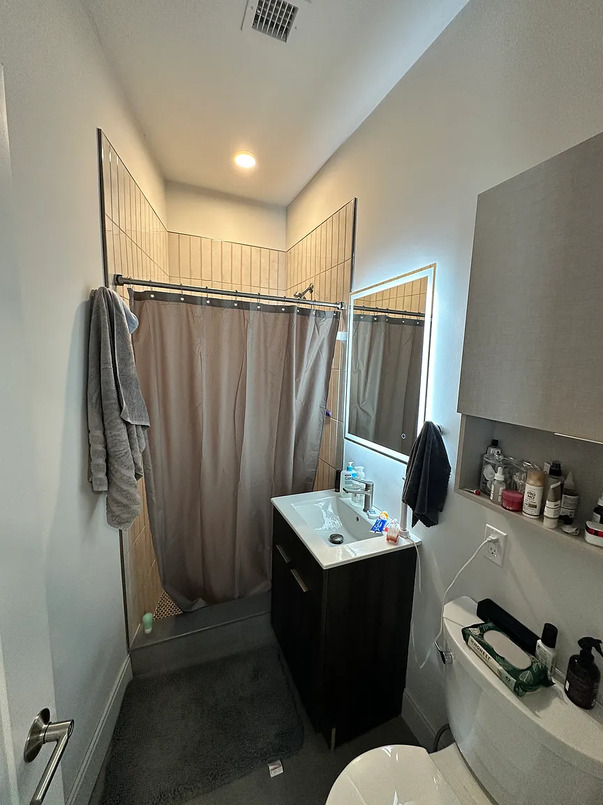 2 bed, 2 bath apartment for rent at 959 Dorchester Ave Unit 210, Dorchester — photo 4 of 9
