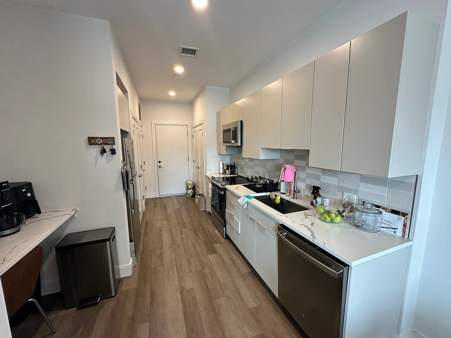 2 bed, 2 bath apartment for rent at 959 Dorchester Ave Unit 210, Dorchester — photo 3 of 9