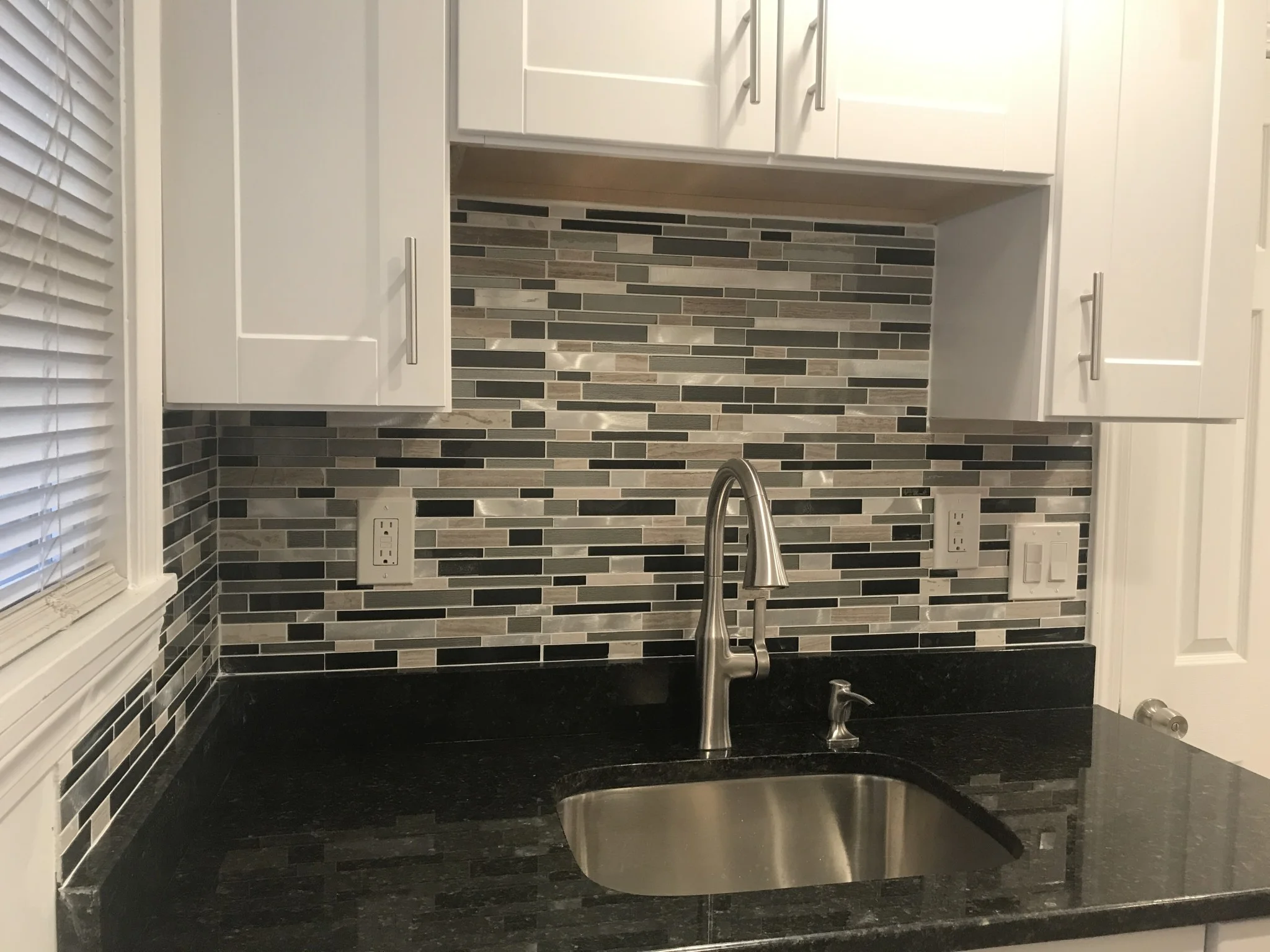 Studio bed, 1 bath apartment for rent at 95A Beacon St Unit 95A, Ward Two — photo 4 of 6