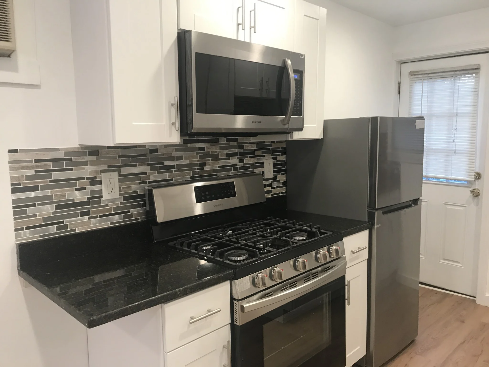 Studio bed, 1 bath apartment for rent at 95A Beacon St Unit 95A, Ward Two — photo 3 of 6