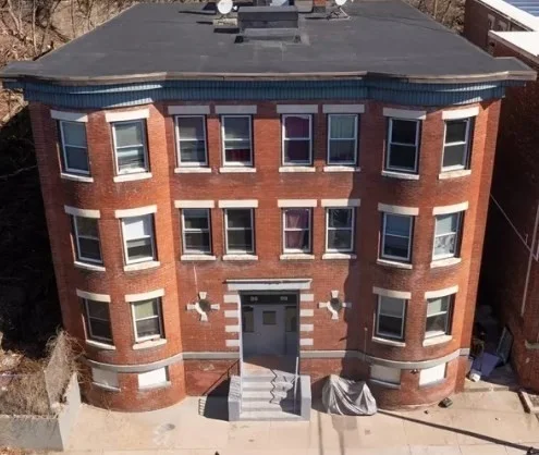 3 bed, 1 bath apartment for rent at 96-98 Woodledge St Unit 3L, Roxbury
