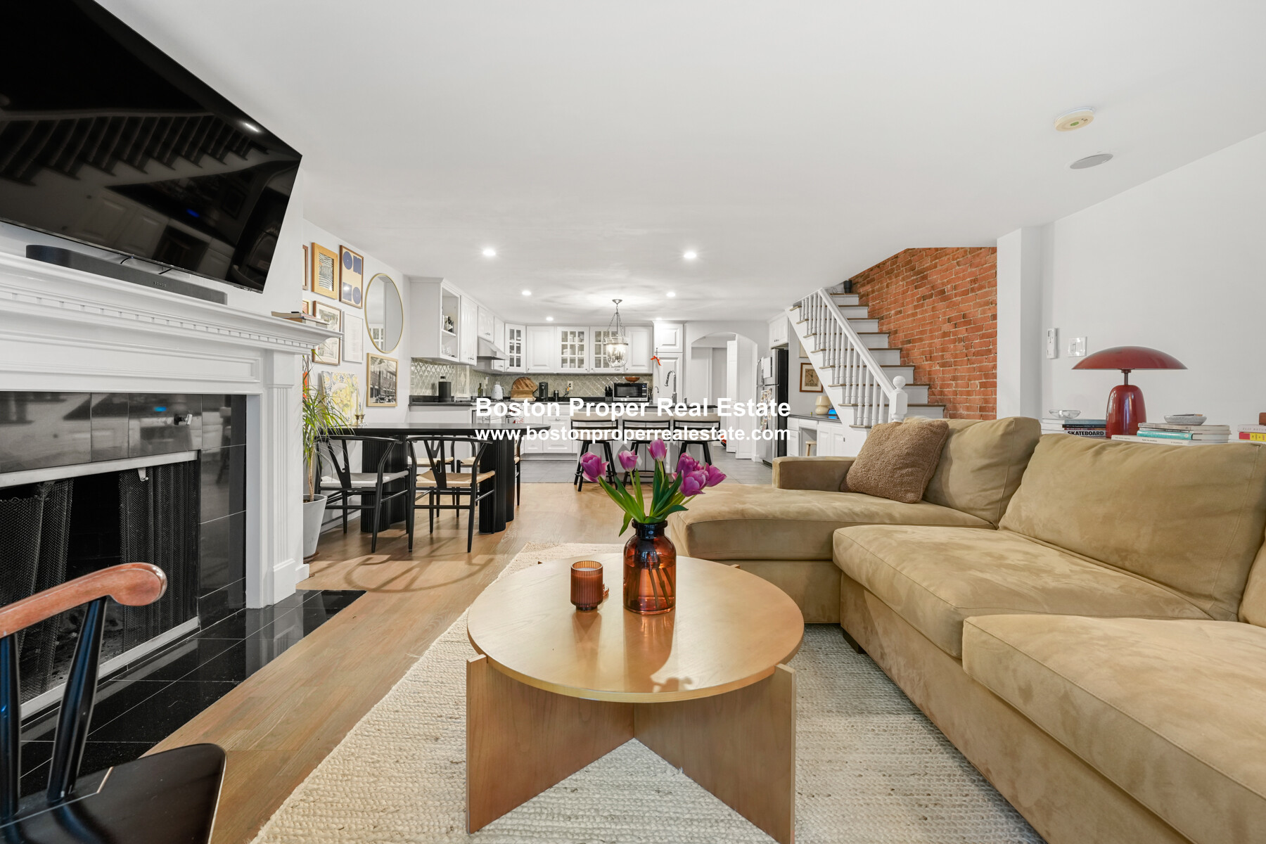 2 bed, 2 bath apartment for rent at 96 Appleton St Unit 1, South End