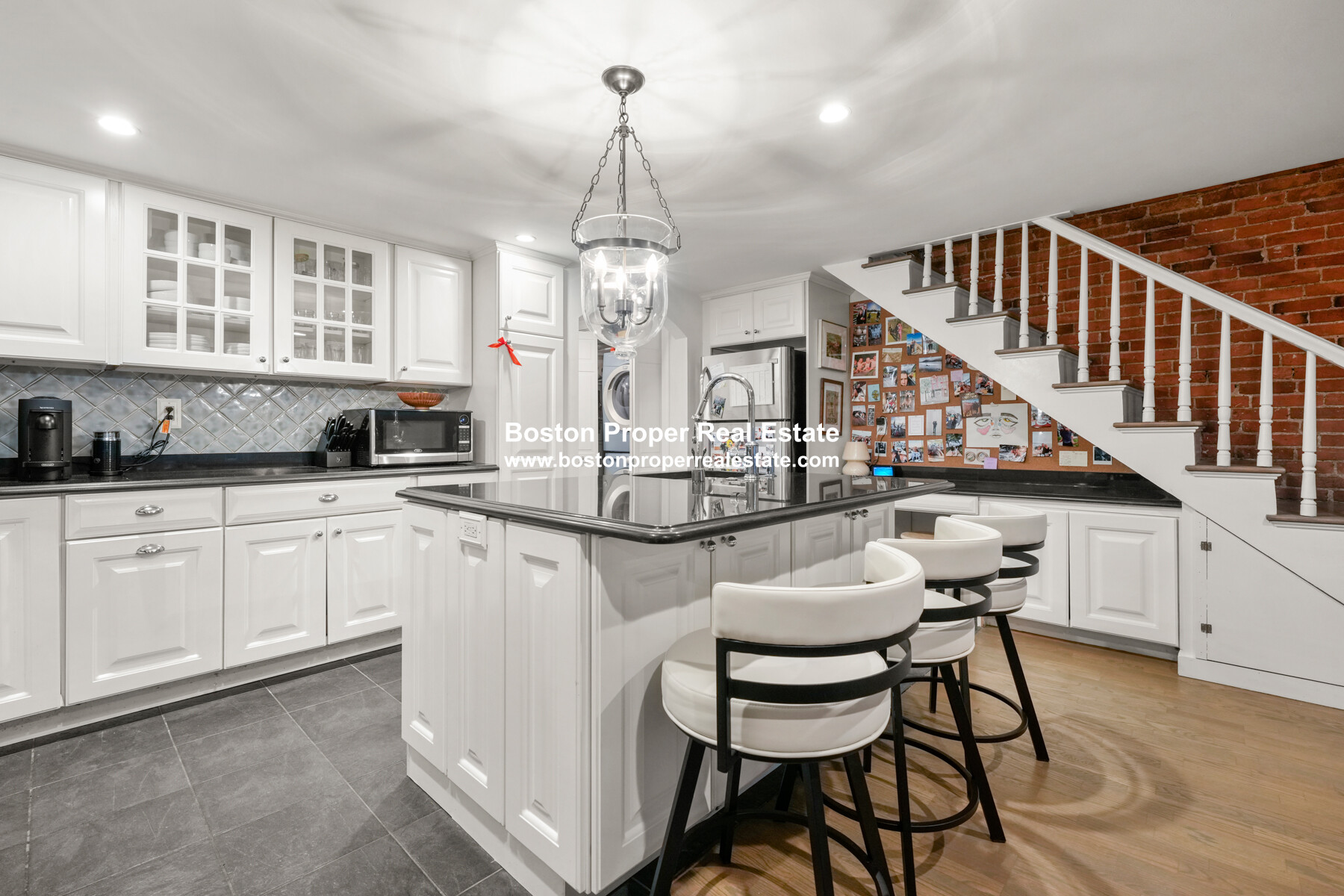 2 bed, 2 bath apartment for rent at 96 Appleton St Unit 1, South End — photo 3 of 11