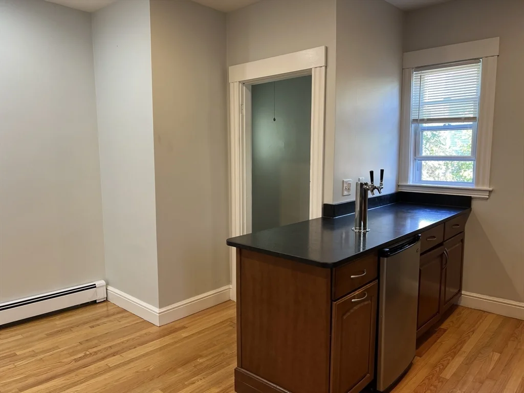 2 bed, 2 bath apartment for rent at 96 Bristol Rd Unit 1, Medford — photo 3 of 20