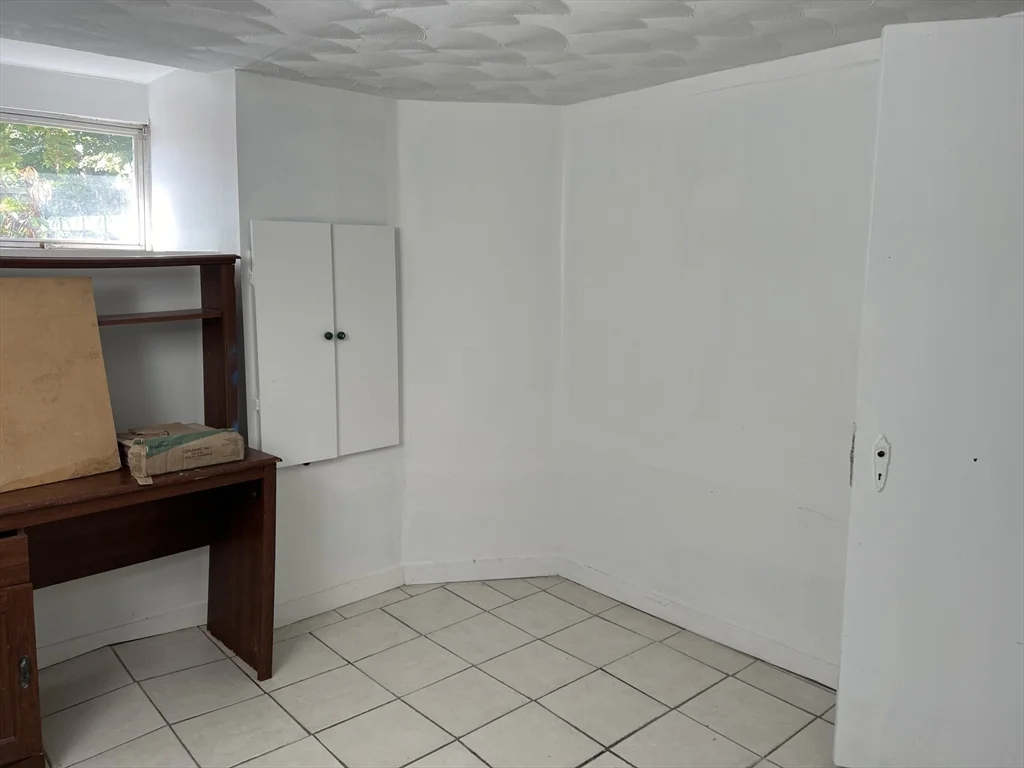 2 bed, 2 bath apartment for rent at 96 Bristol Rd Unit 1, Medford — photo 19 of 20