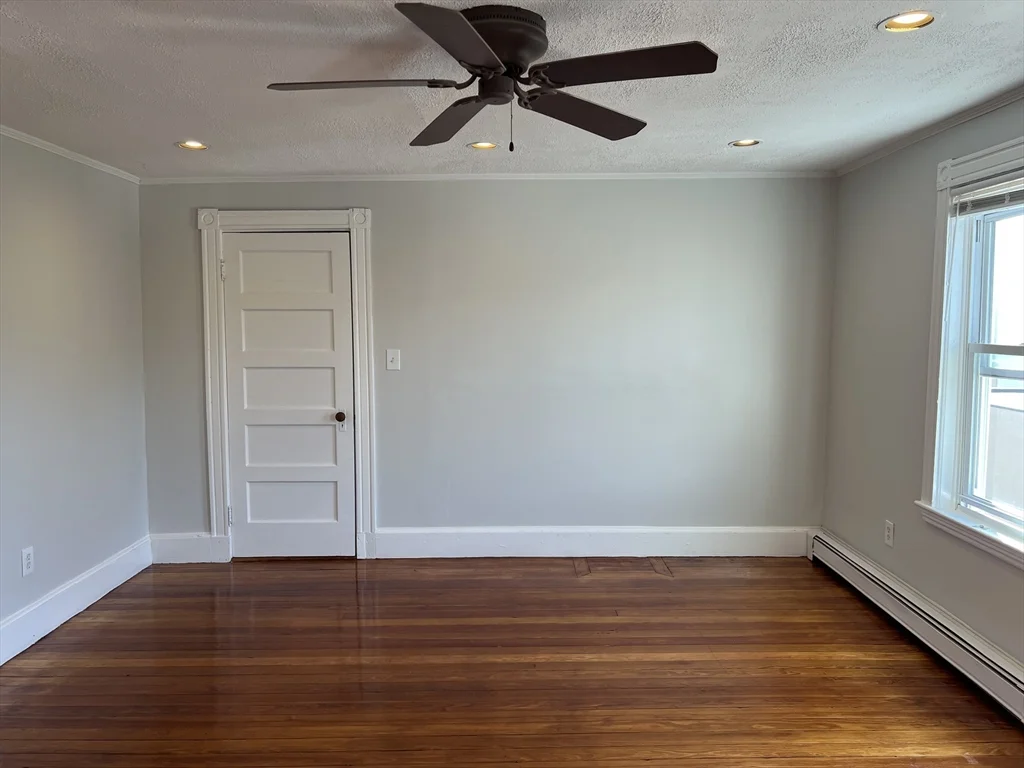 3 bed, 2 bath apartment for rent at 96 Bristol Rd Unit 2, Medford — photo 21 of 26