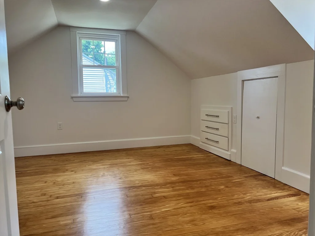 4 bed, 2 bath apartment for rent at 96 Buchanan Rd, West Roxbury — photo 13 of 20