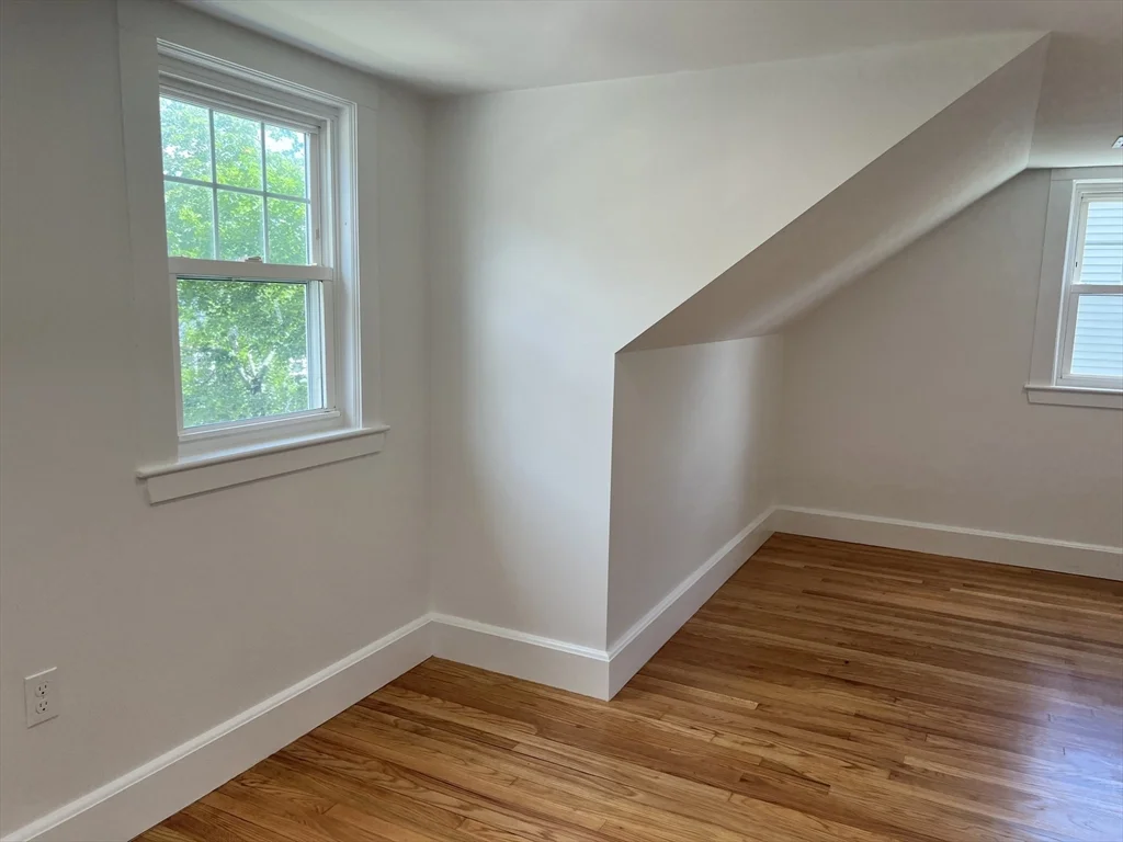4 bed, 2 bath apartment for rent at 96 Buchanan Rd, West Roxbury — photo 12 of 20
