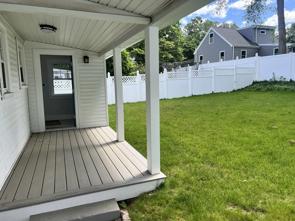 4 bed, 2 bath apartment for rent at 96 Buchanan Rd, West Roxbury — photo 18 of 20
