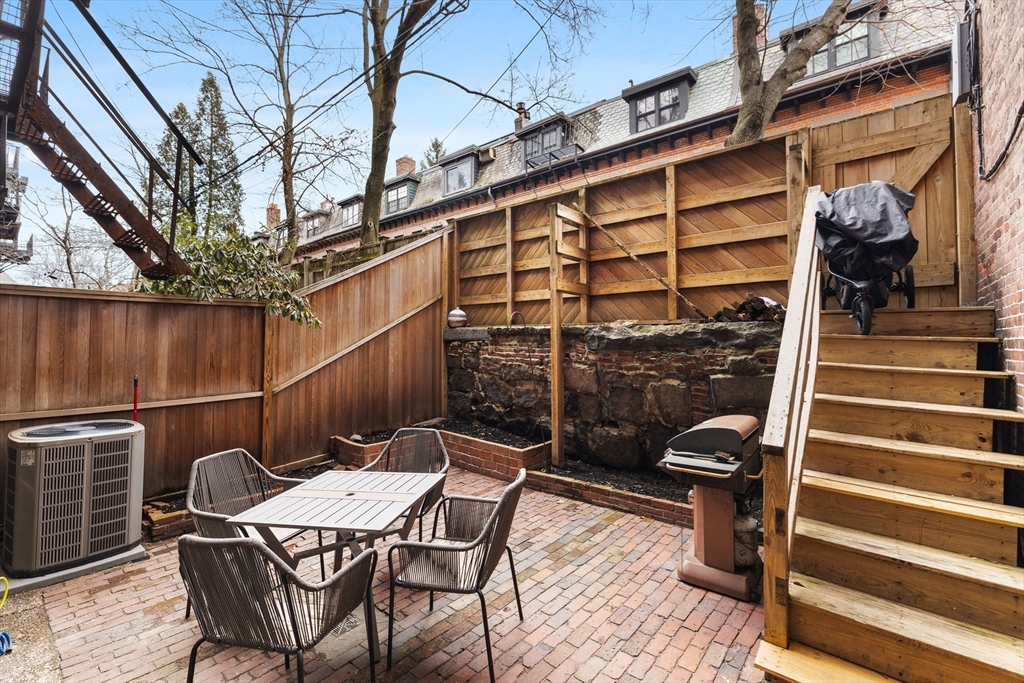 2 bed, 2.5 bath apartment for rent at 96 Chandler St Unit 1, South End — photo 10 of 19