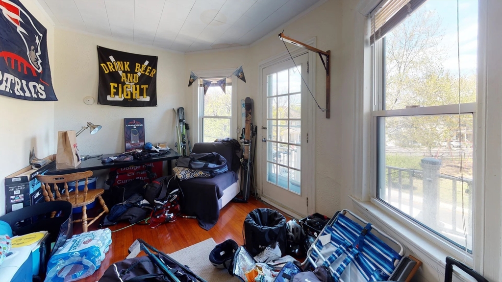 5 bed, 2 bath apartment for rent at 96 Columbia St Unit 2, Brookline — photo 4 of 17