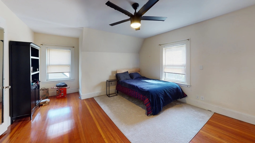 5 bed, 2 bath apartment for rent at 96 Columbia St Unit 2, Brookline — photo 13 of 17