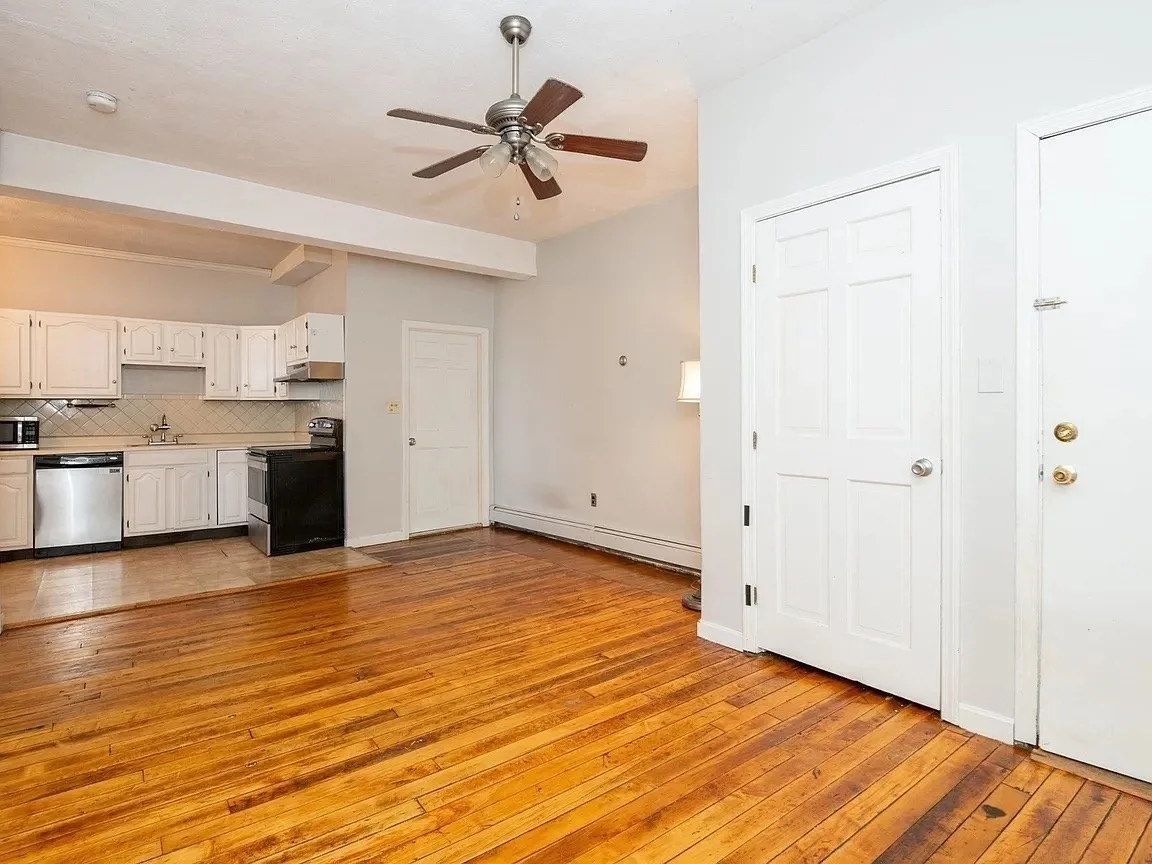 2 bed, 1 bath apartment for rent at 96 Derby St Unit 1, Salem — photo 13 of 31
