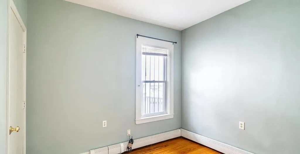 2 bed, 1 bath apartment for rent at 96 East Cottage Unit 2, Boston — photo 8 of 15