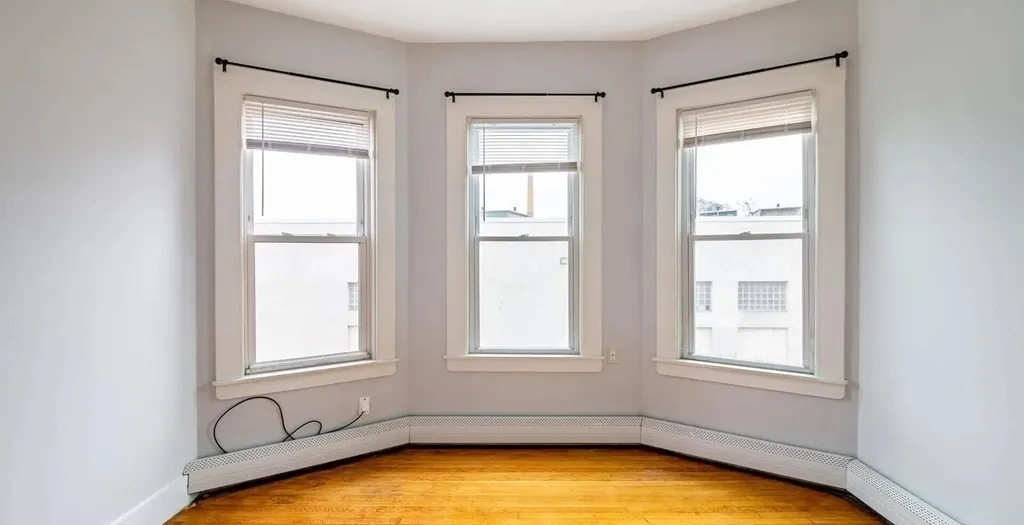 2 bed, 1 bath apartment for rent at 96 East Cottage Unit 2, Boston — photo 7 of 15