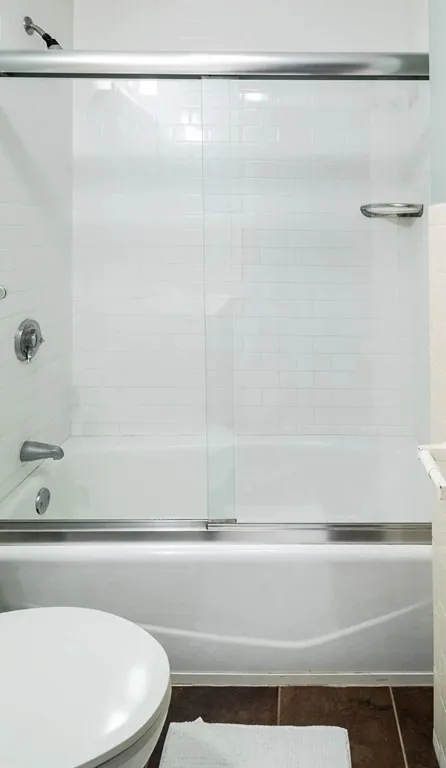 2 bed, 1 bath apartment for rent at 96 East Cottage Unit 2, Boston — photo 14 of 15