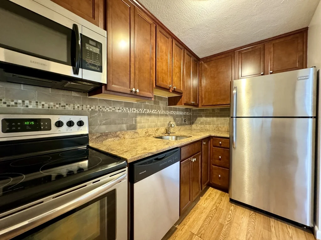 2 bed, 1 bath apartment for rent at 96 Fountain Ln Unit 11, Weymouth — photo 1 of 14
