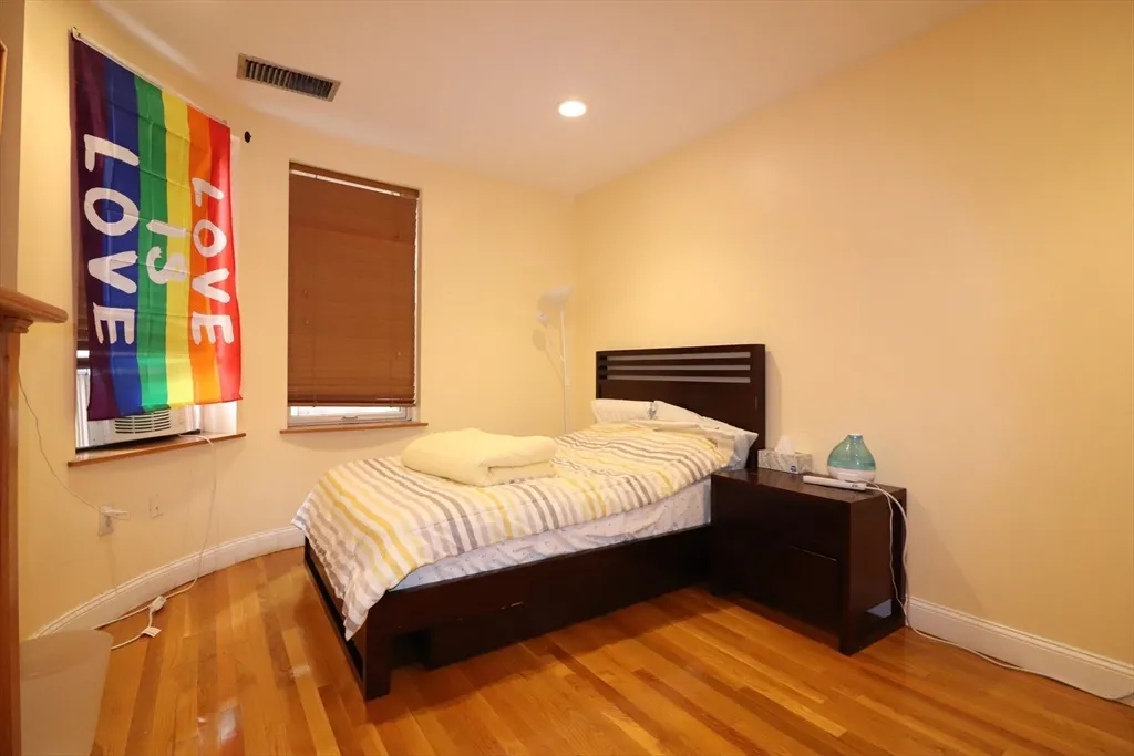 1 bed, 1 bath apartment for rent at 96 Gainsborough St Unit 107W, Fenway — photo 5 of 8