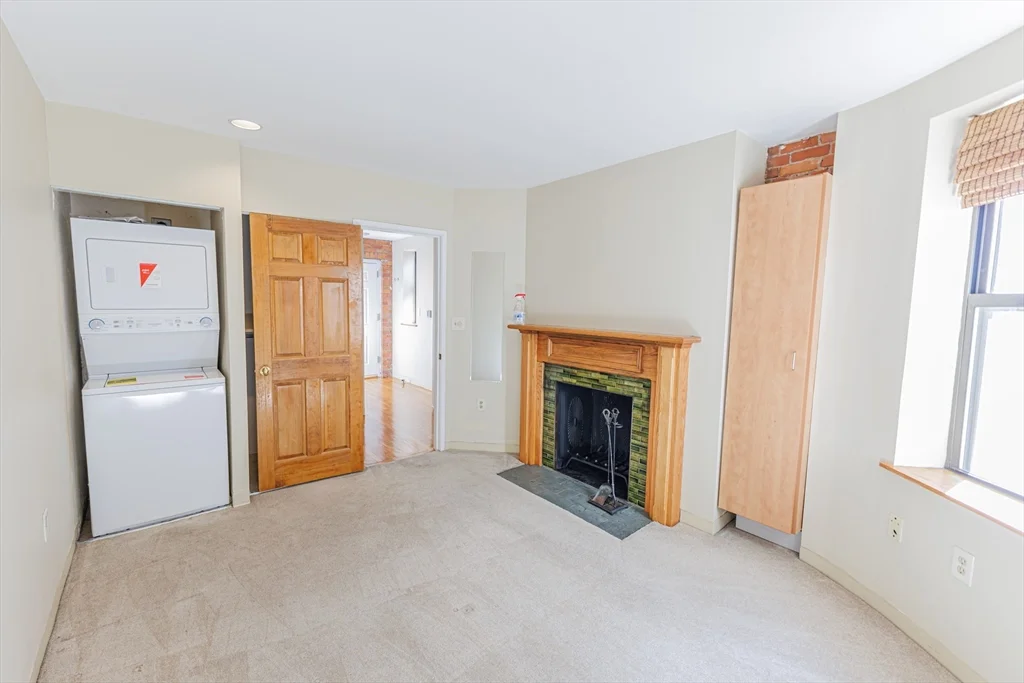1 bed, 1 bath apartment for rent at 96 Gainsborough St Unit 206W, Fenway — photo 5 of 10