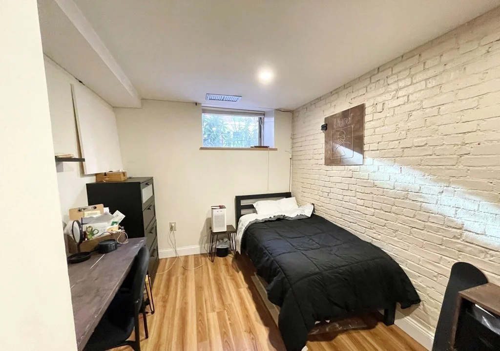 3 bed, 2 bath apartment for rent at 96 Gainsborough Unit 103W, Fenway — photo 8 of 12